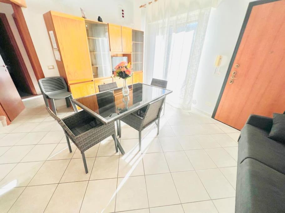 Suite Dei Fiori - Luxury Open Space Sanremo Luaran gambar